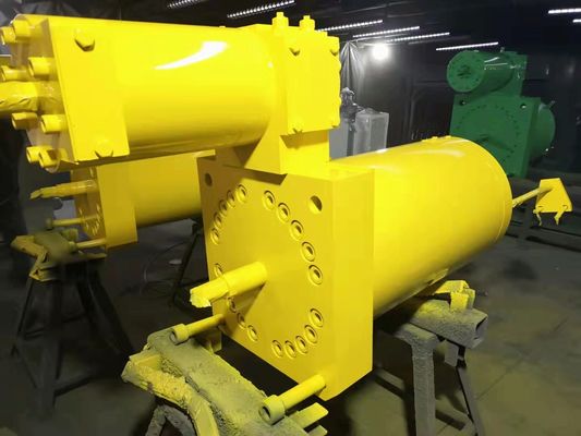 أسطوانة هيدروليكية للصلب المضغوط مع قطر الحفر 550mm ISO9001